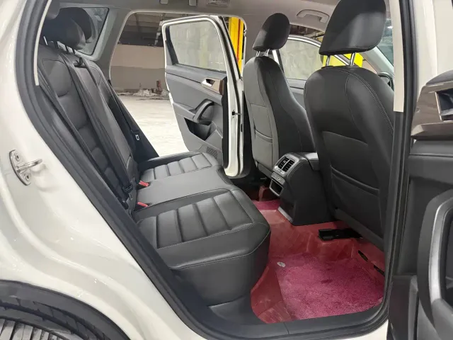 Volkswagen Tharu — Фото автомобиля 10