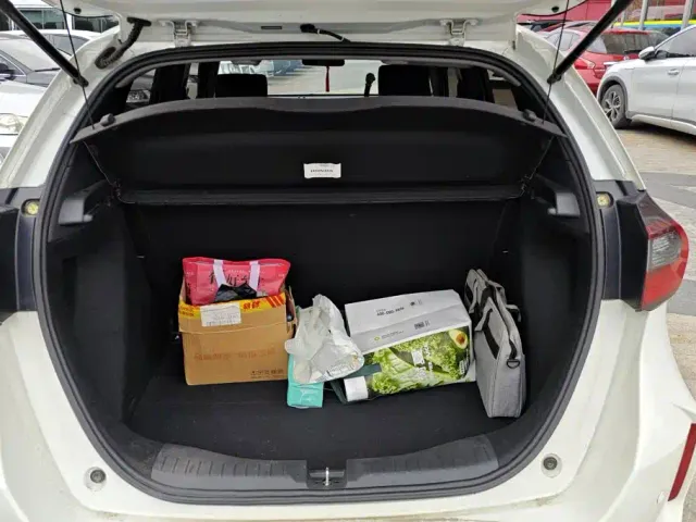 Honda Fit — Фото автомобиля 4