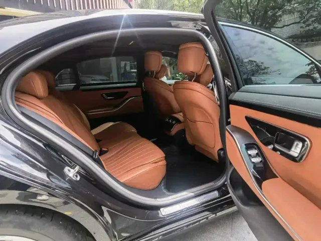 Mercedes-Benz S-Class — Фото автомобиля 11