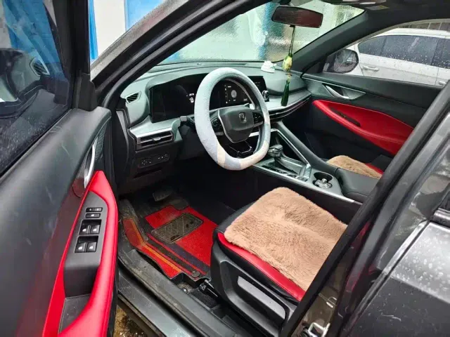 Changan CS35 Plus — Фото автомобиля 3