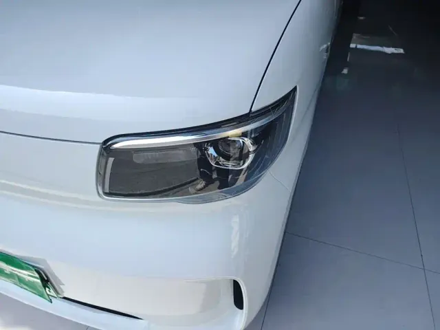 Wuling Zhiguang NEV — Фото автомобиля 22