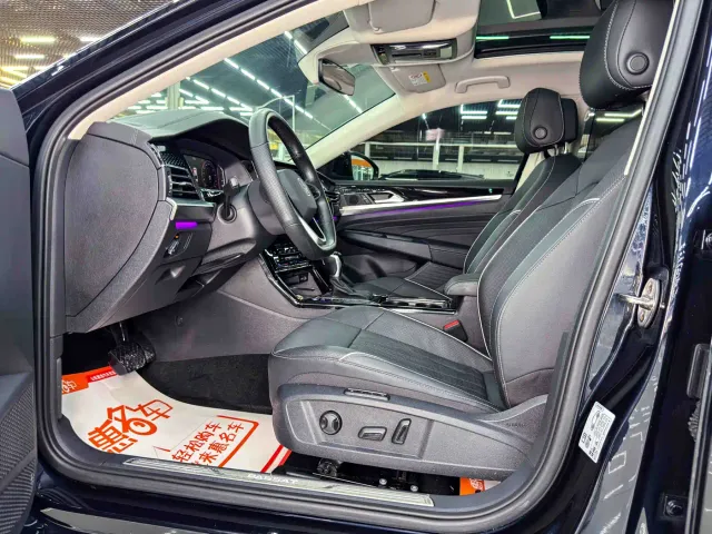 Volkswagen Passat — Фото автомобиля 6