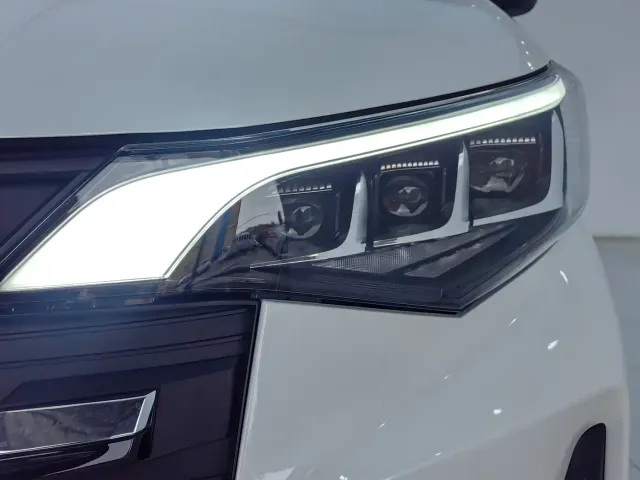 GAC Trumpchi M6 — Фото автомобиля 15