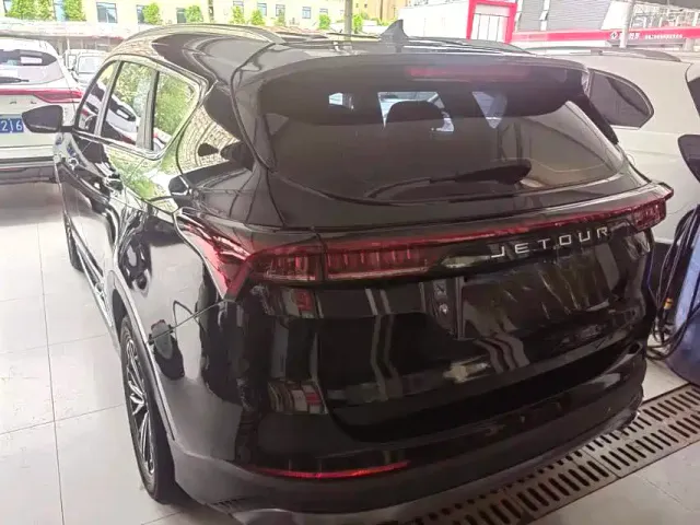 Jetour X70 Plus — Фото автомобиля 4