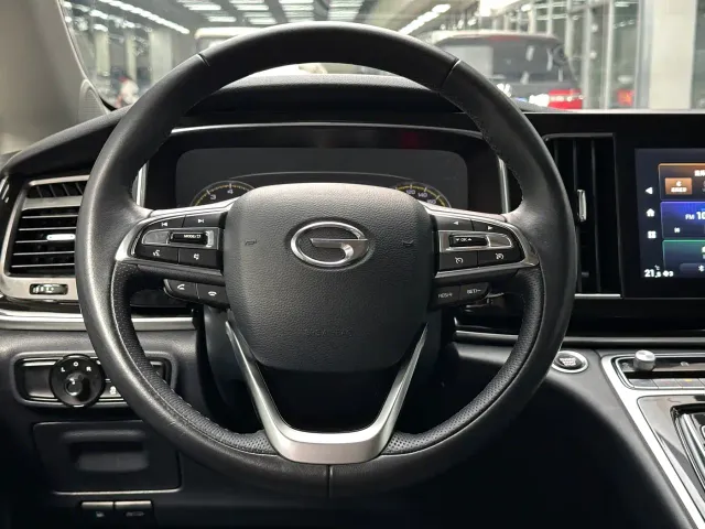 GAC Trumpchi M8 — Фото автомобиля 5