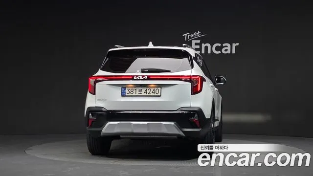 Kia Seltos New — Фото автомобиля 4