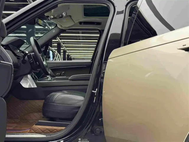 Land Rover Range Rover — Фото автомобиля 8