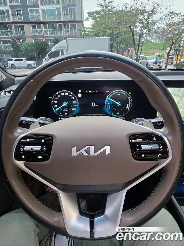 Kia K8 — Фото автомобиля 8
