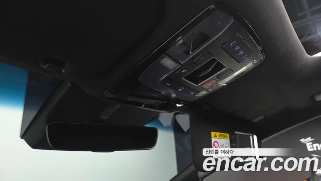 Hyundai Staria Staria (New) — Фото автомобиля 18