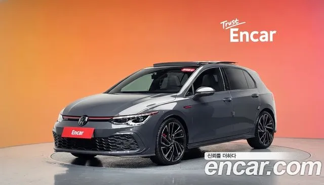 Фотография автомобиля — Volkswagen Golf 8th Gen
