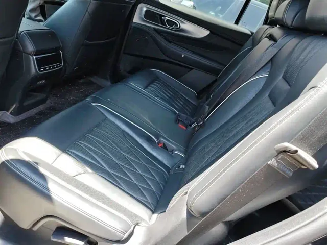 GAC Trumpchi GS8 — Фото автомобиля 16