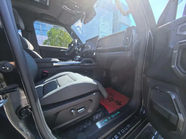 Jetour T2 — Фото автомобиля 11