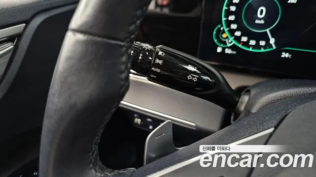 Hyundai Grandeur New — Фото автомобиля 29