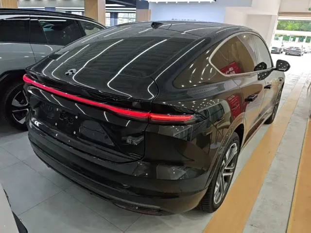 Nio EC6 — Фото автомобиля 6