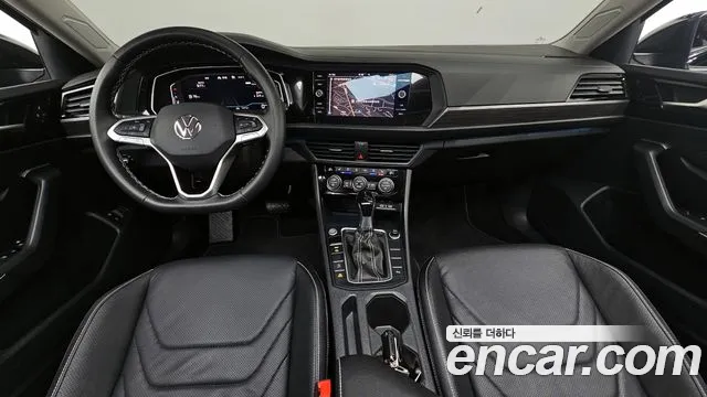 Volkswagen Jetta — Фото автомобиля 7