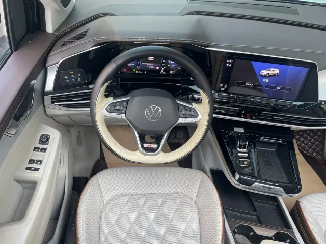 Volkswagen Talagon — Фото автомобиля 23