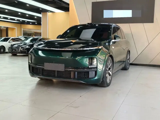 Фотография автомобиля — Li Auto L8