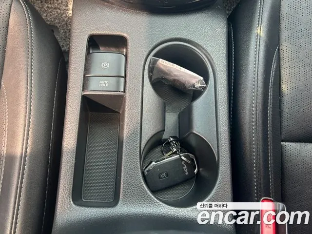 Kia Seltos — Фото автомобиля 13