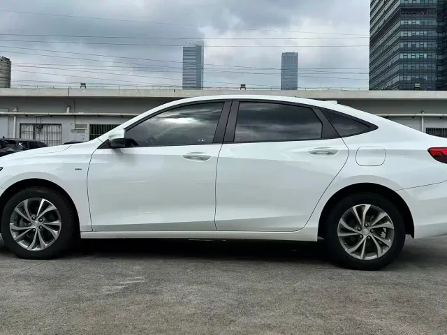 Buick Verano — Фото автомобиля 11
