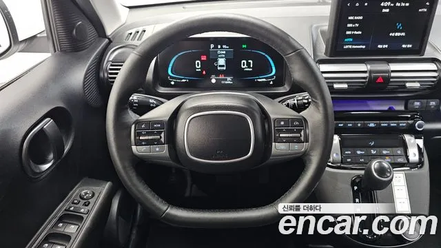Hyundai Casper Casper Inspiration — Фото автомобиля 12