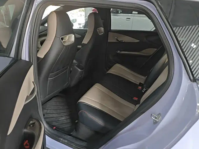 BYD Dolphin — Фото автомобиля 12