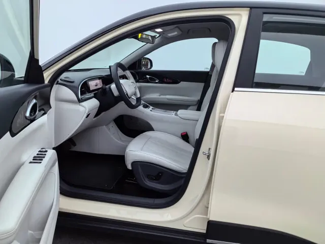 Geely Starry Wish — Фото автомобиля 15