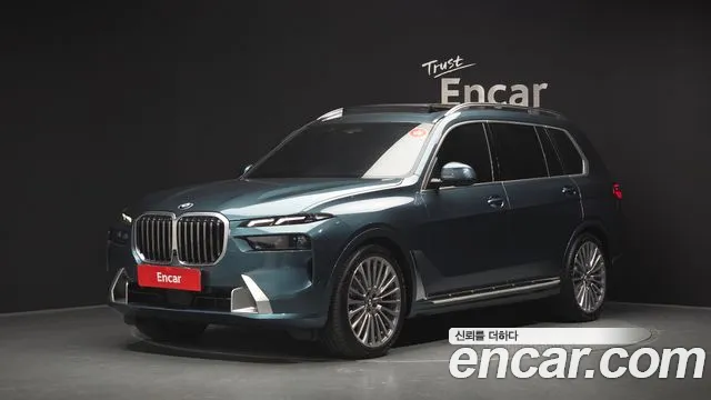 Фотография автомобиля — BMW X7 G07