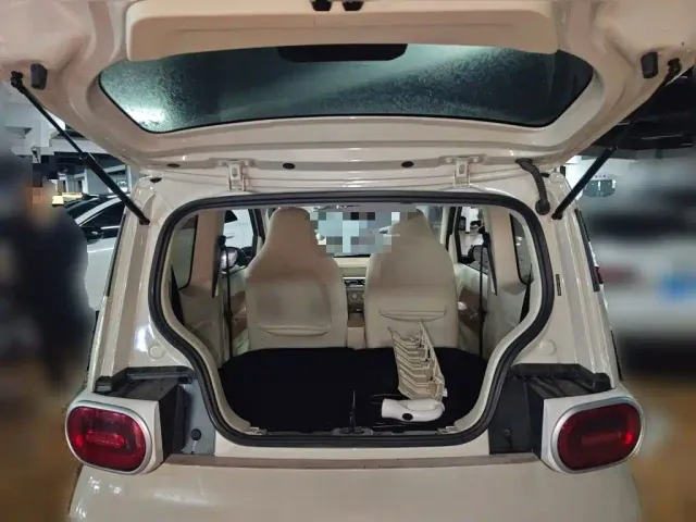Wuling Hongguang Mini EV — Фото автомобиля 15