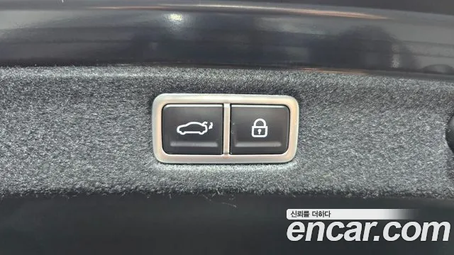 Hyundai Grandeur GN7 — Фото автомобиля 18