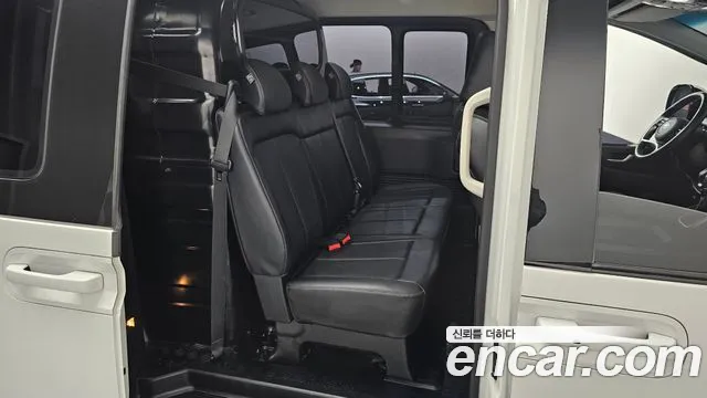 Hyundai Staria Staria Карго 5 мест — Фото автомобиля 12