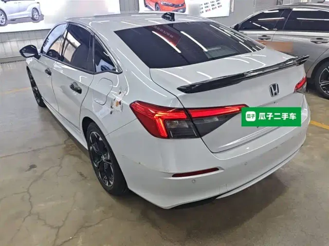 Honda Civic — Фото автомобиля 4