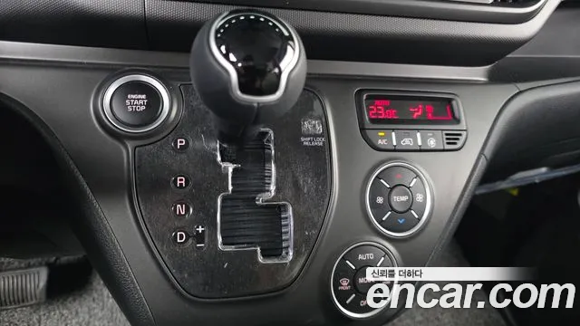 Kia RAY Новый Kia Ray Signature — Фото автомобиля 9