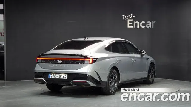 Hyundai Sonata — Фото автомобиля 2