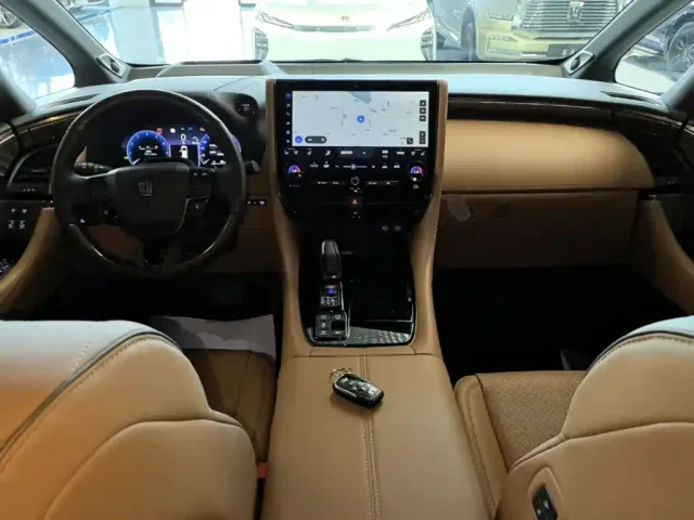 Toyota Vellfire — Фото автомобиля 9
