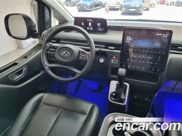 Hyundai Staria Staria Карго 5 мест — Фото автомобиля 8
