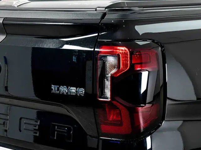 Ford Ranger — Фото автомобиля 8