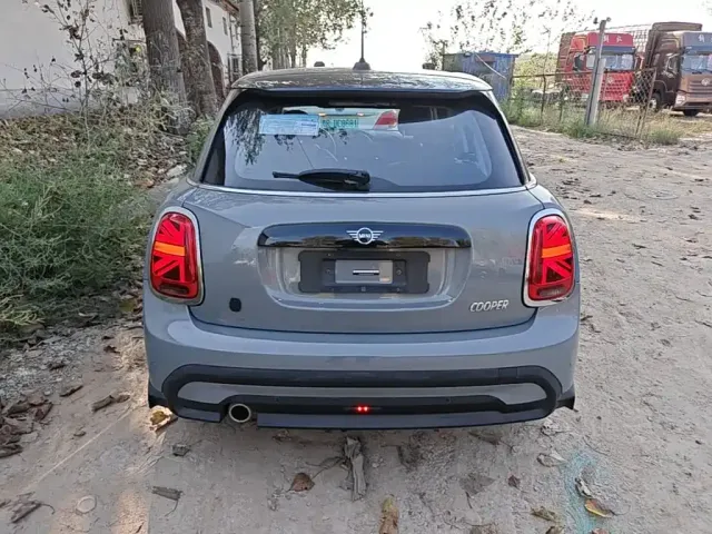 MINI Hatch — Фото автомобиля 5