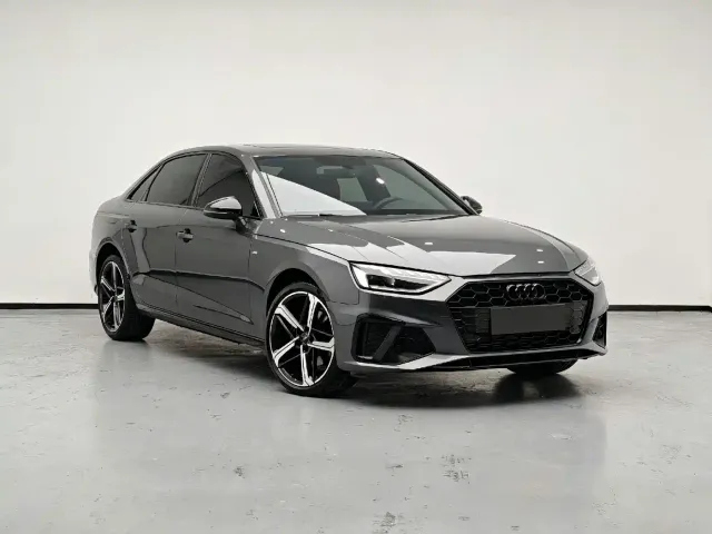 Audi A4L — Фото автомобиля 3