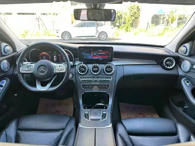 Mercedes-Benz C-Class — Фото автомобиля 6