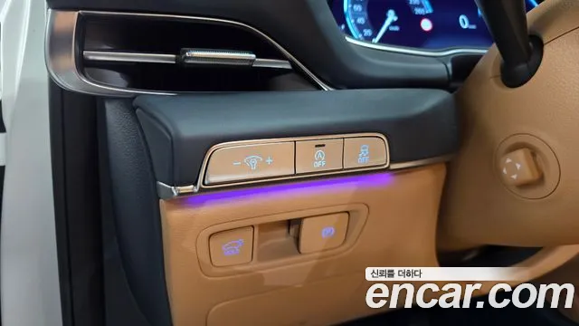 Genesis GV80 — Фото автомобиля 27
