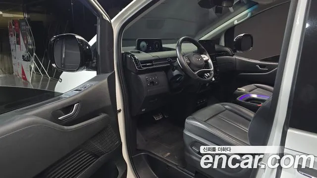 Hyundai Staria — Фото автомобиля 10
