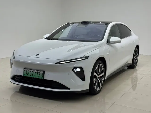 Nio ET7 — Фото автомобиля 2