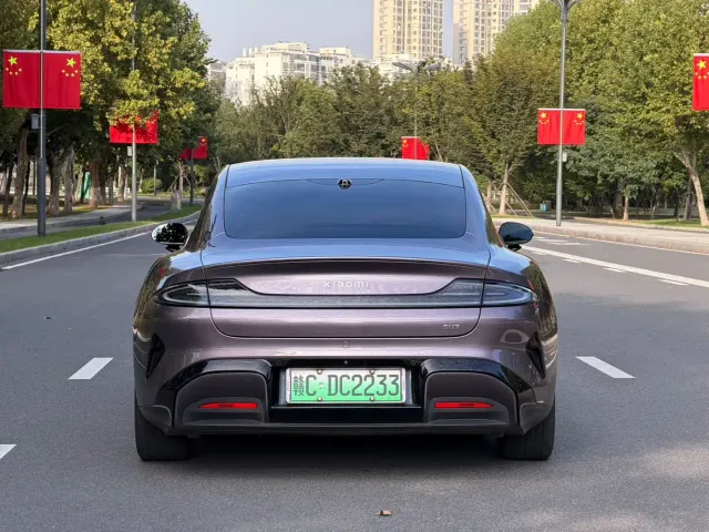 Xiaomi SU7 — Фото автомобиля 5