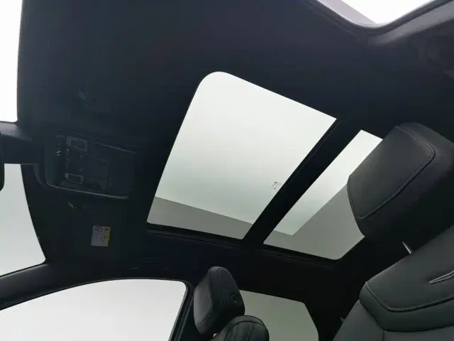 Cadillac XT5 — Фото автомобиля 14