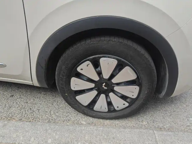 Wuling Bingo — Фото автомобиля 6