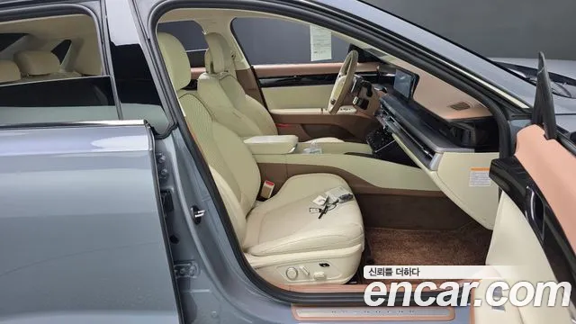 Hyundai Grandeur GN7 — Фото автомобиля 25