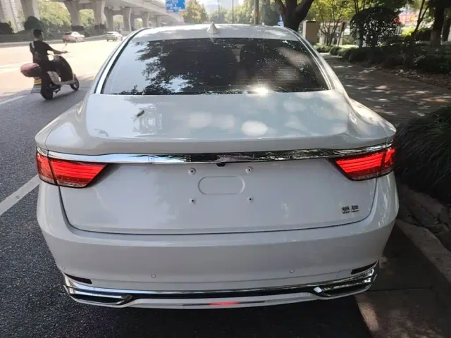 Geely Borui — Фото автомобиля 5