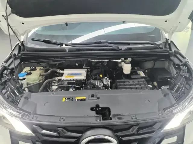 GAC Trumpchi M6 — Фото автомобиля 10