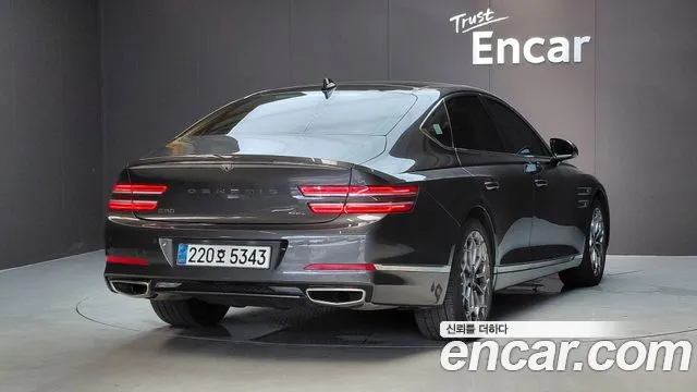 Genesis G80 Бензин 2.5 турбо AWD — Фото автомобиля 4