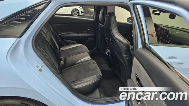 Hyundai AVANTE — Фото автомобиля 11